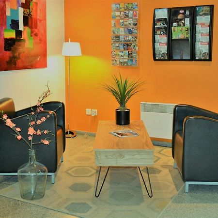 Pauseome Apparthotel Caen Exterior foto